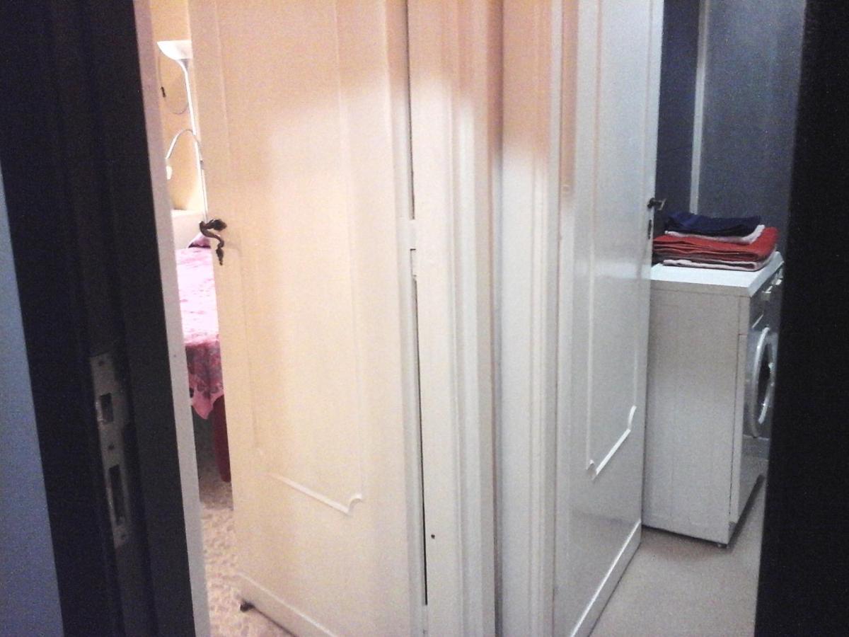 B&B Near Metro' Central Line - Only Wc In The Rooms 15 Minutes To Termini Station 20 To Spagna Square - In The Night Bus Rom Exterior foto
